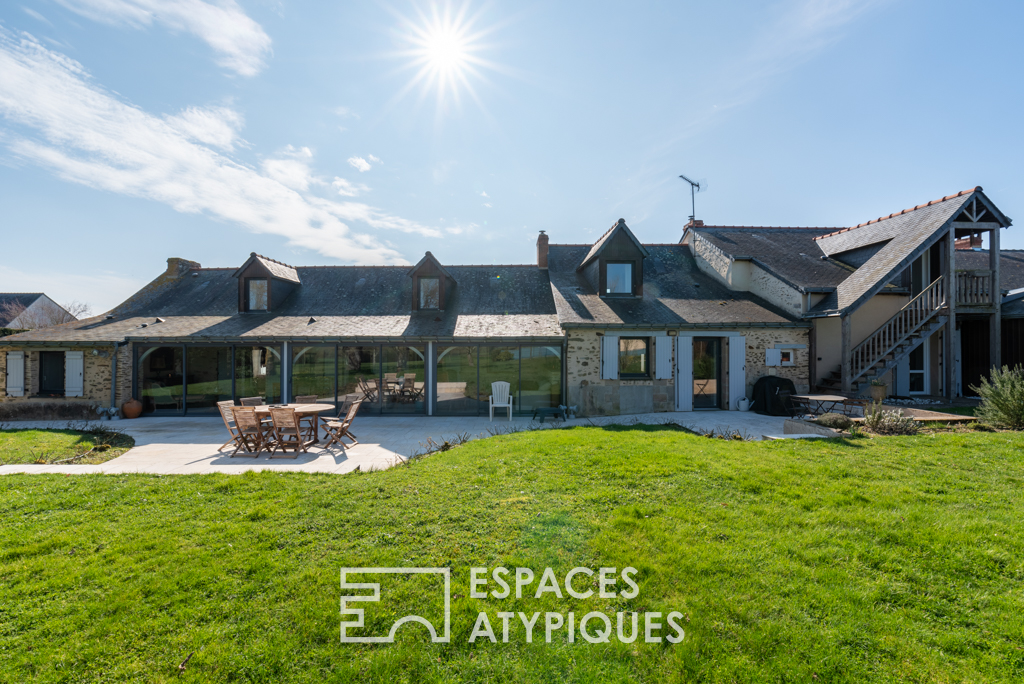 Maison de caractère proche Château-Gontier  237  M²