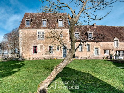 Manoir du XVème siècle dans la campagne du perche