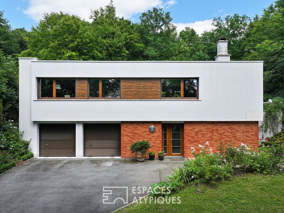 La maison 70's dans son cadre bucolique proche de Chartres