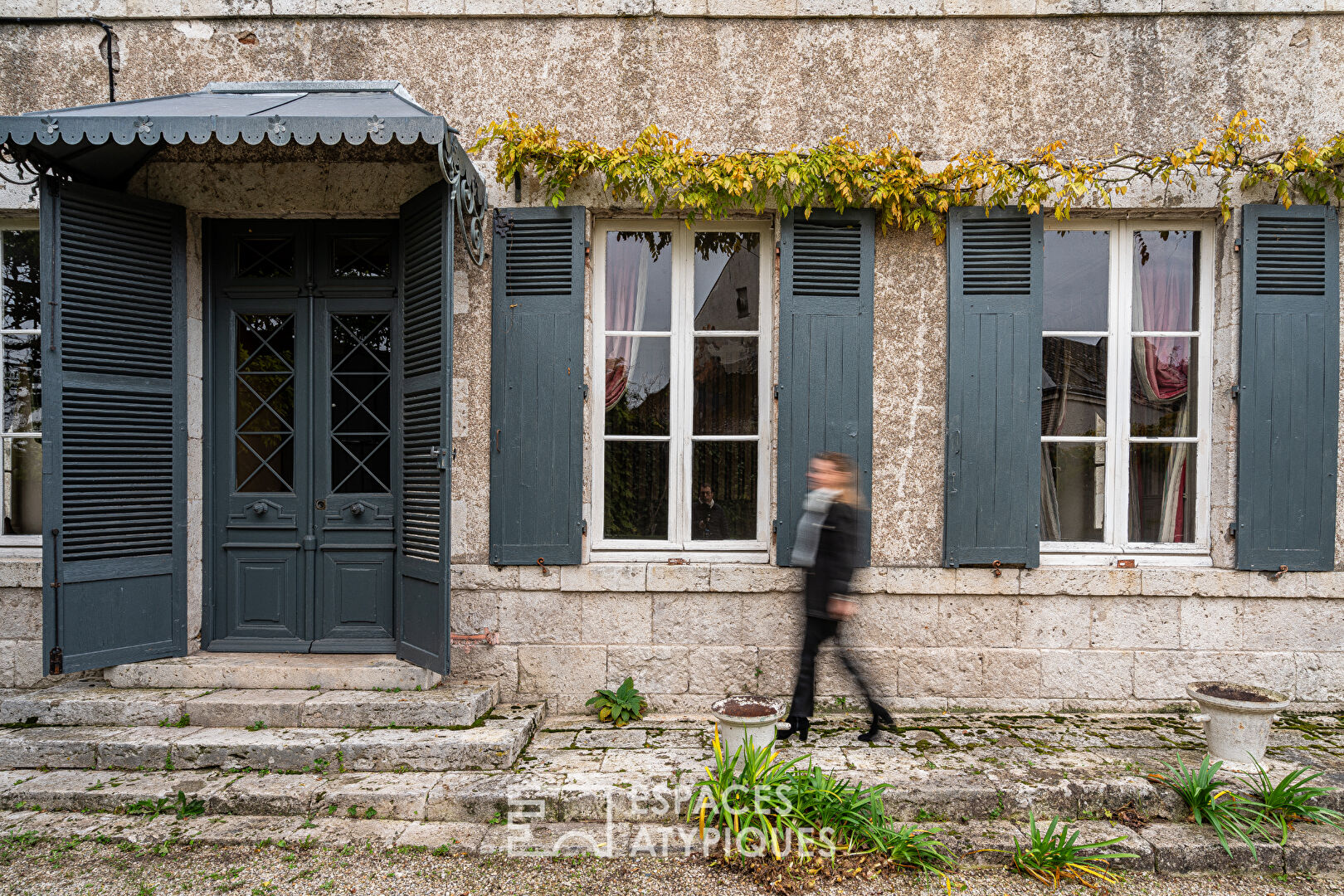 Maison bourgeoise à réinventer : élégance au coeur de Meung-sur-Loire