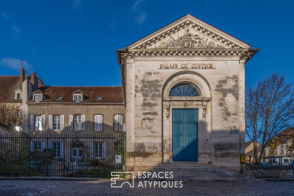 Ancien palais de justice et sa chapelle