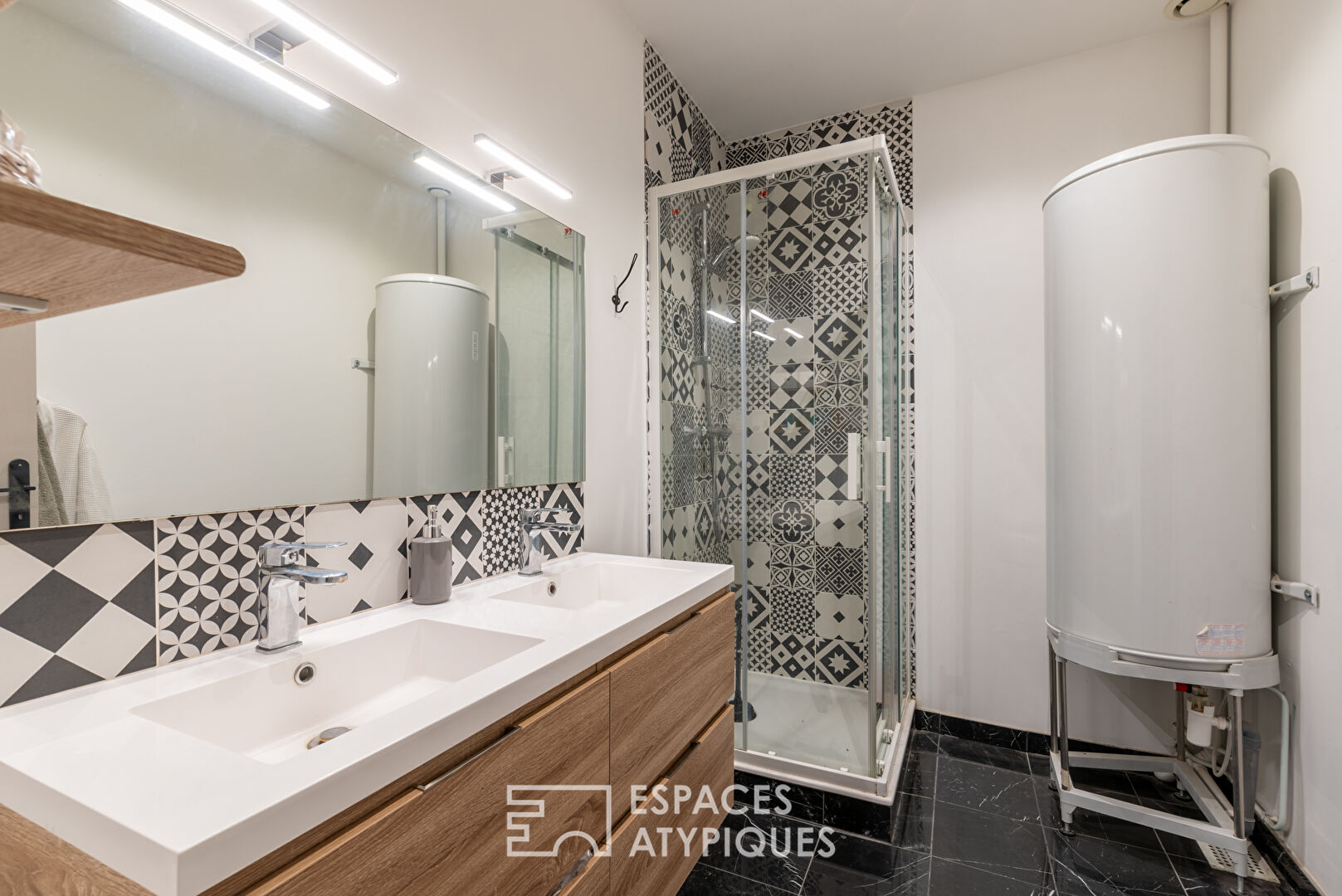 Le charme envers et contre tout . Appartement type 3 –  centre historique de Rennes