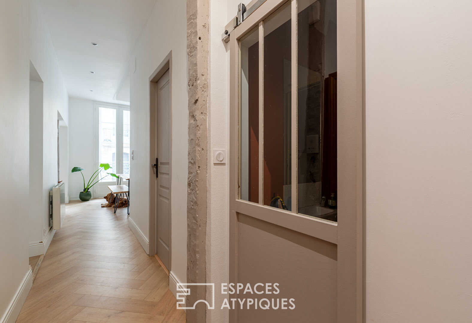 Le charme envers et contre tout . Appartement type 3 –  centre historique de Rennes