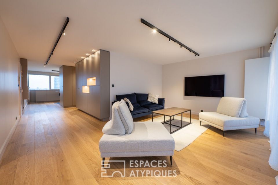 35000 RENNES - Grand appartement de 110 m² totalement rénové et meublé - Réf. EARE104