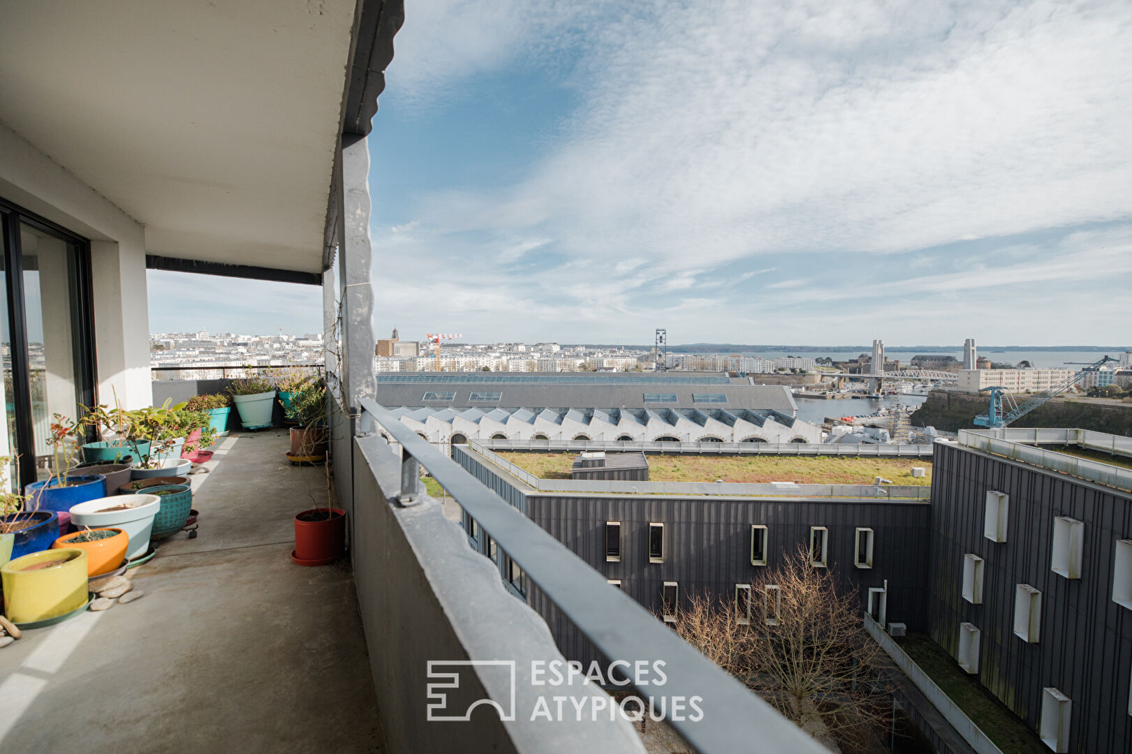 Appartement dernier étage avec vue mer et terrasse