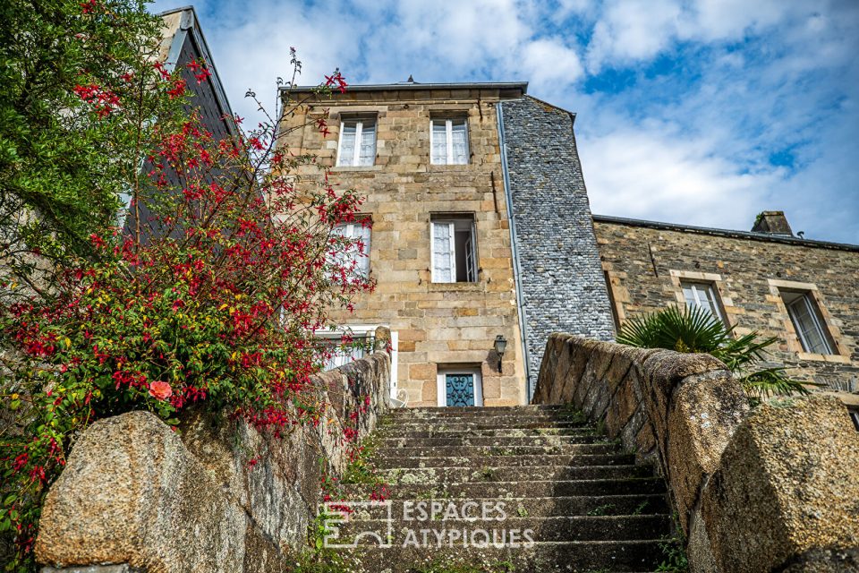 Demeure familiale de caractère en coeur de ville