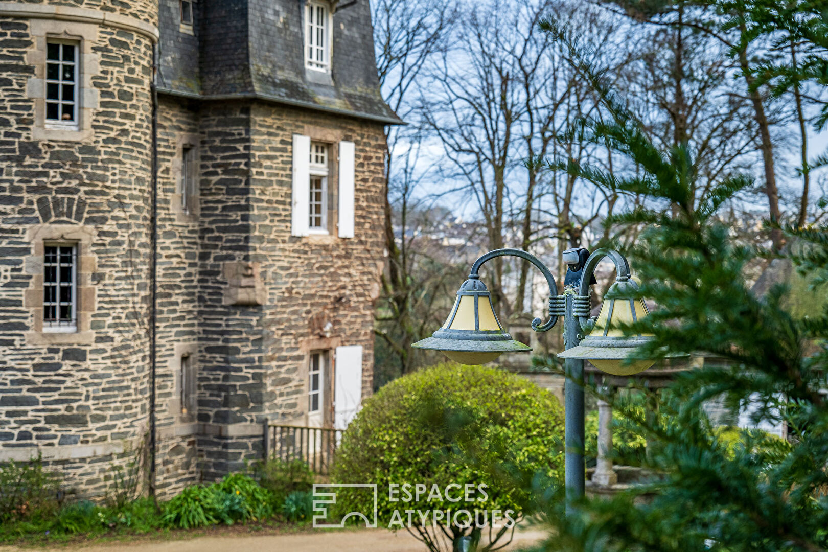 L’ élégant – Somptueux manoir du XIXième