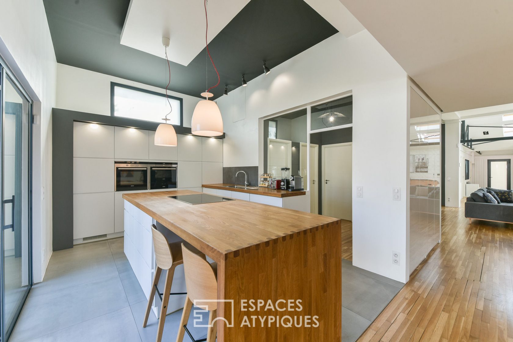 GARDEN PARTY – LOFT CONTEMPORAIN