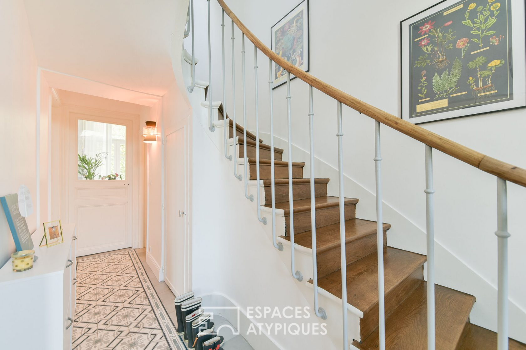 Notting Hill – Rehabilitated townhouse.