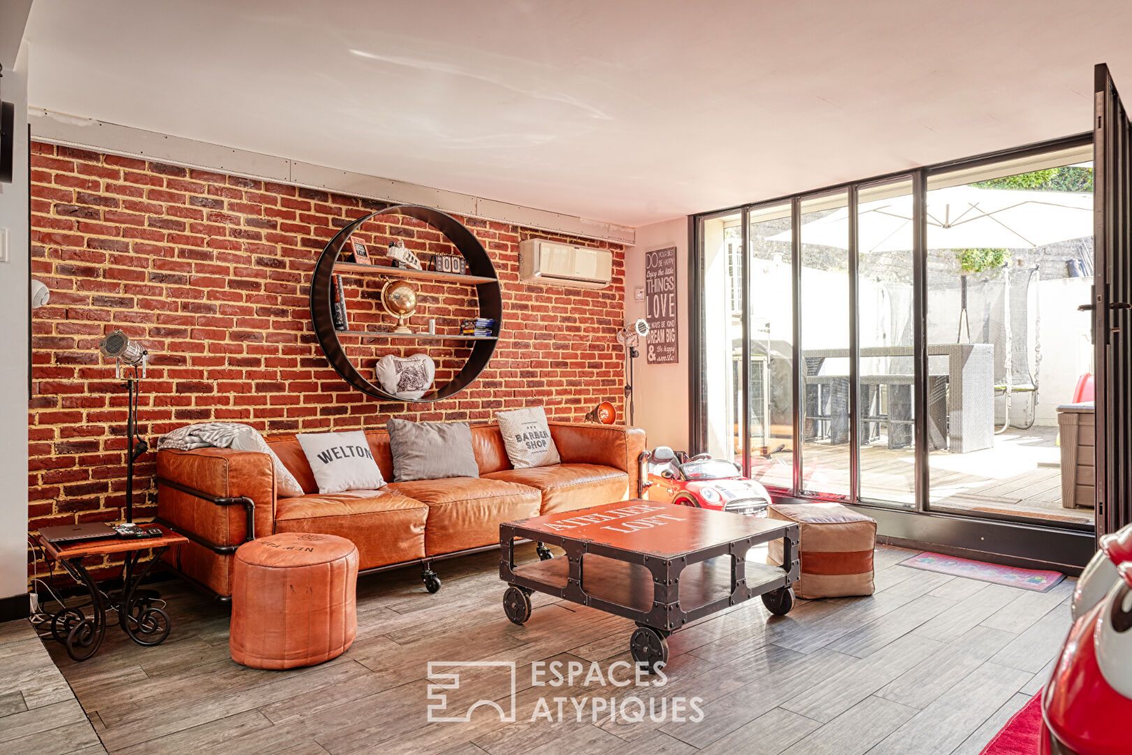 Spacious Loft with terrace in Orgemont.