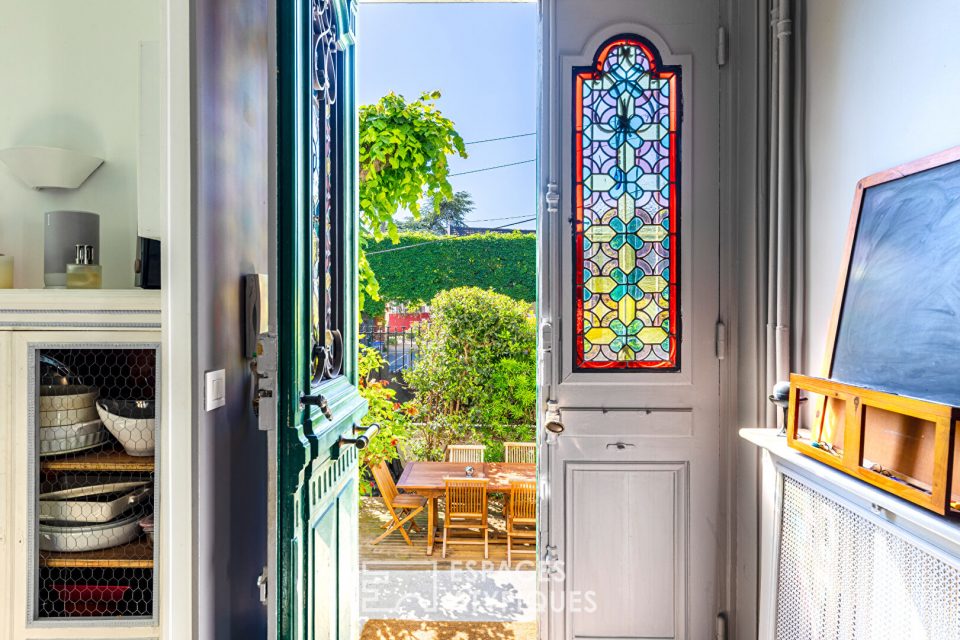 Appartement Haussmannien en Souplex avec Jardin et Terrasse à Argenteuil