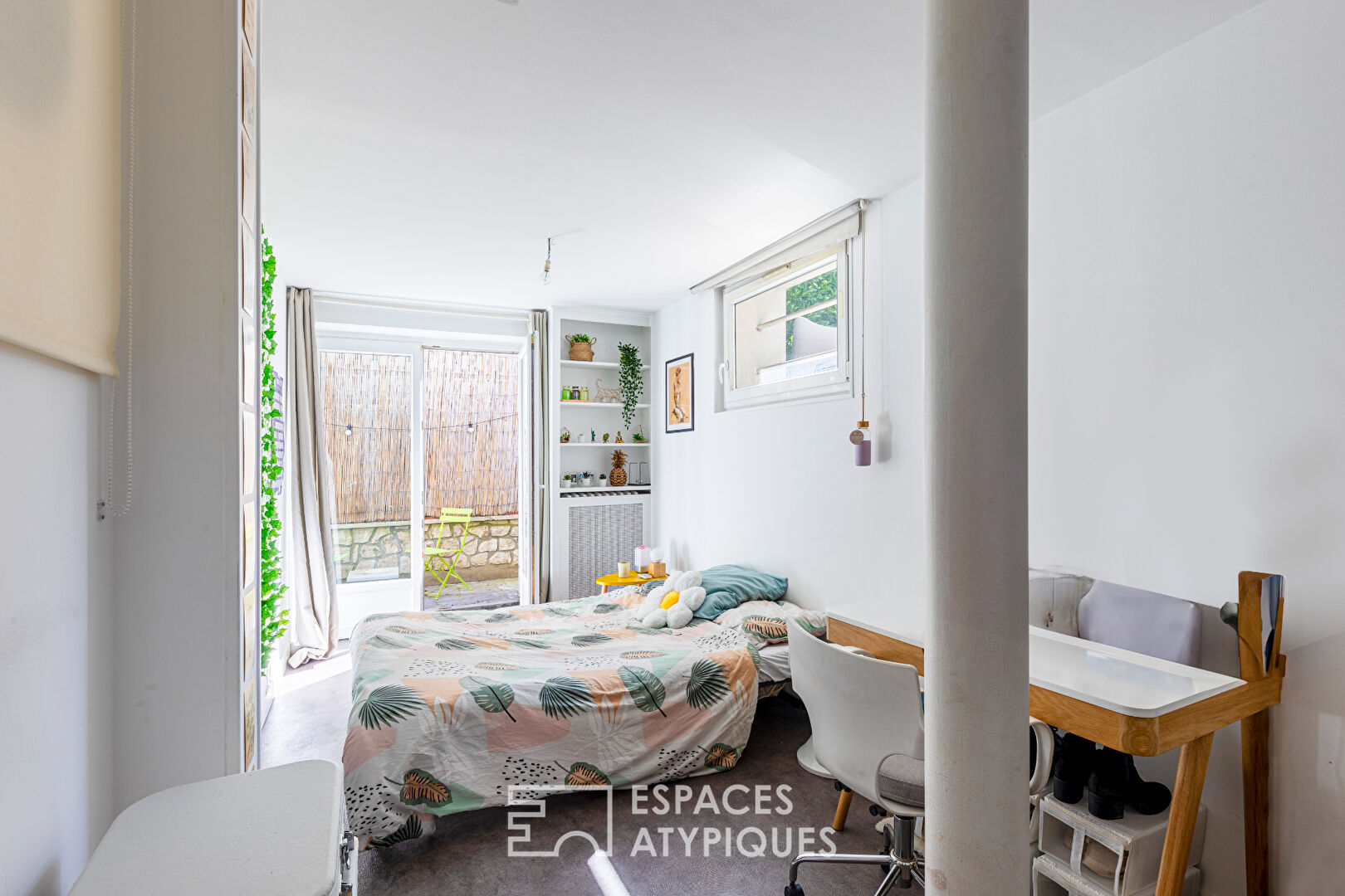 Haussmannian Apartment in Souplex with Garden and Terrace in Argenteuil
