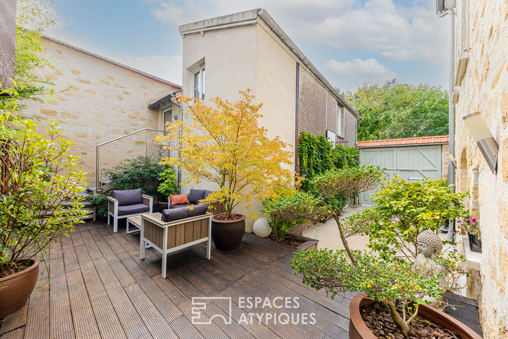 Maison en pierres du Vexin avec terrasses, jardinet et studio indépendant