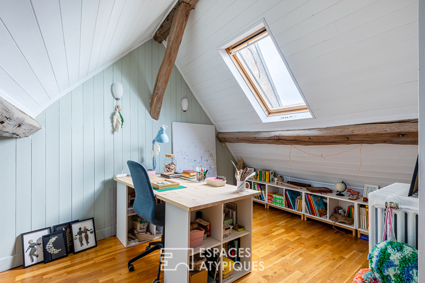 Maison en pierres du Vexin avec terrasses, jardinet et studio indépendant