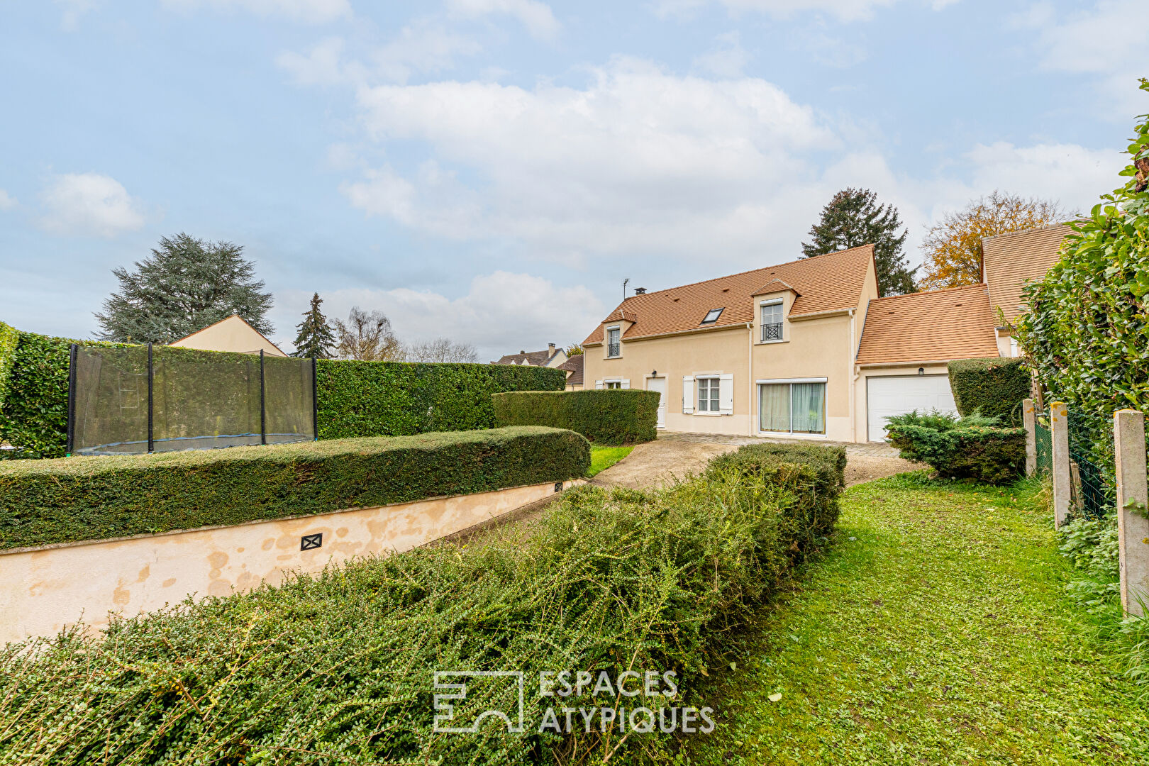 Townhouse in the countryside near Magny en Vexin