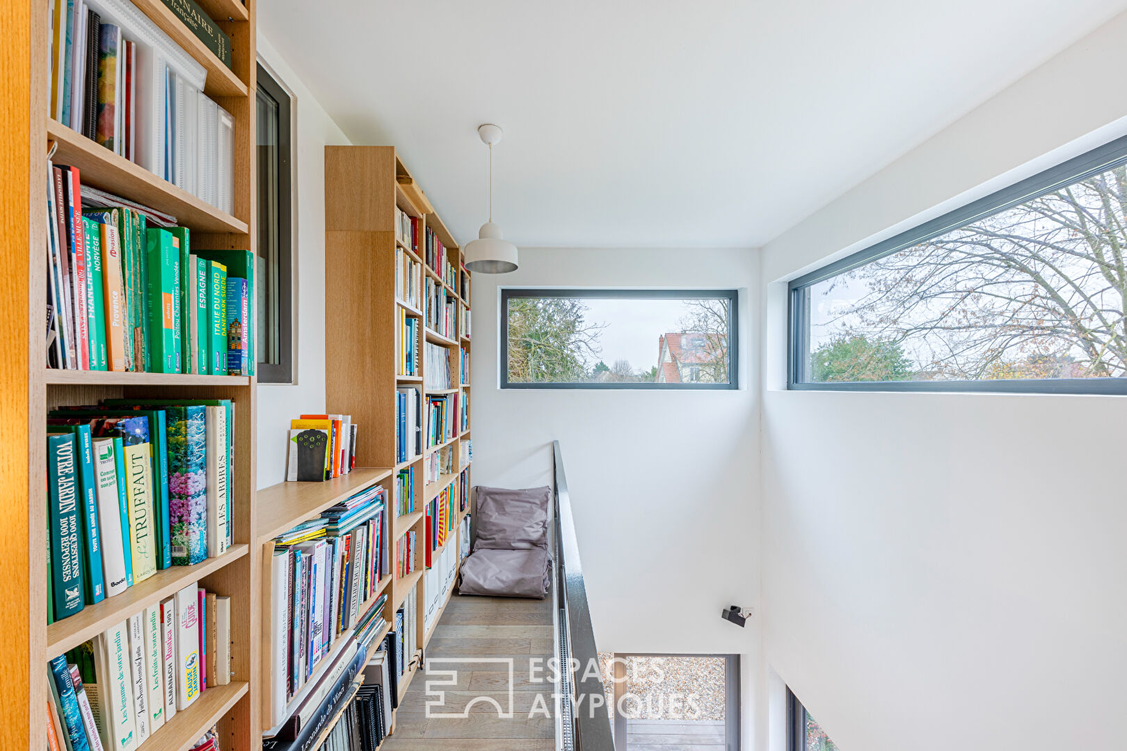 Maison d’architecte labélisée BBC avec jardin paysager et prestations haut de gamme à Herblay-sur-Seine