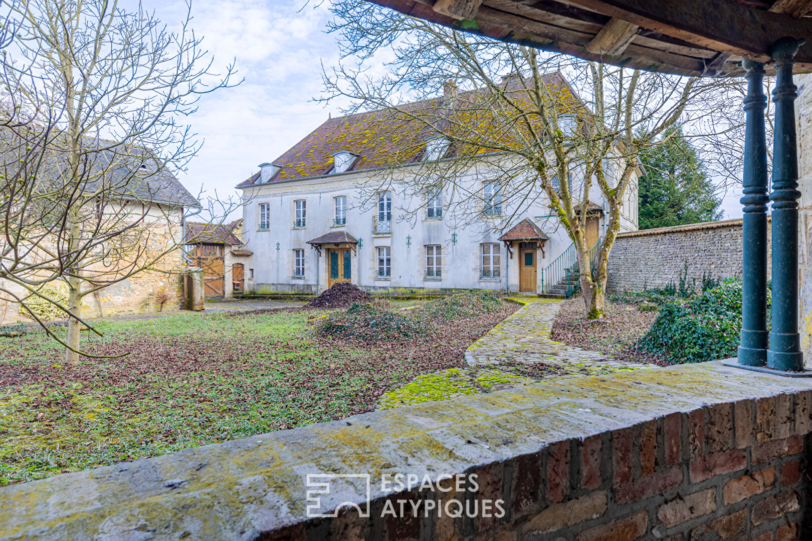 Large property from 1770, at the gateway to Normandy