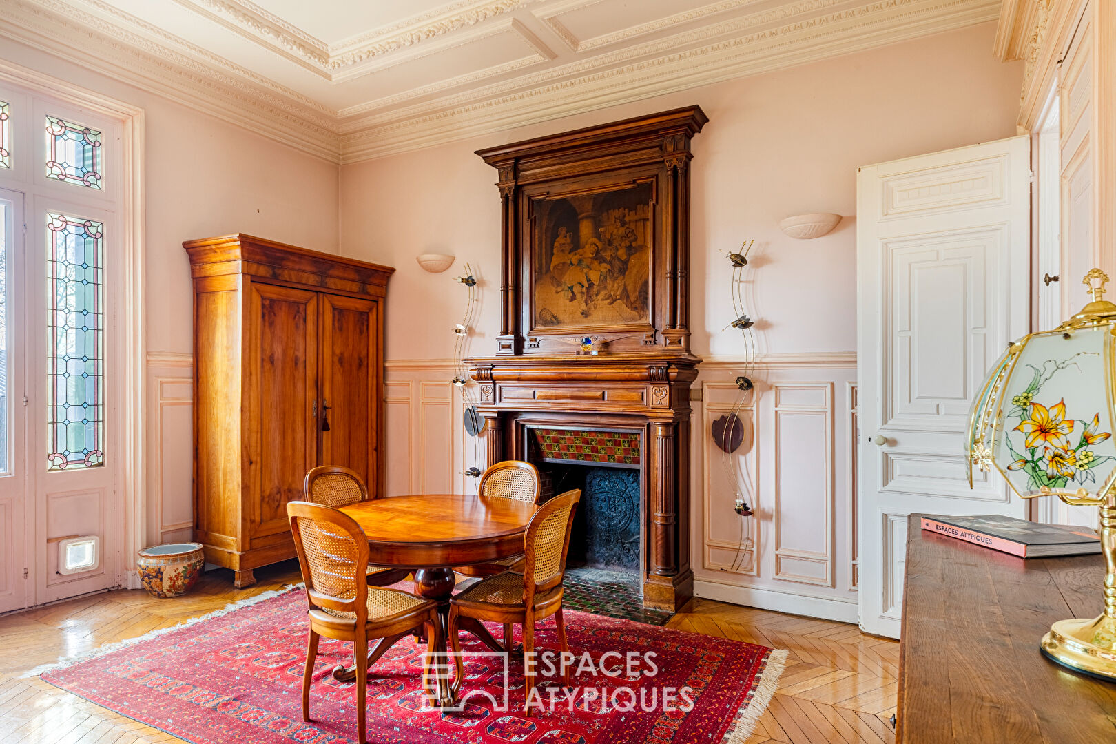 Apartment, belle époque style in bourgeois house, late 19th century