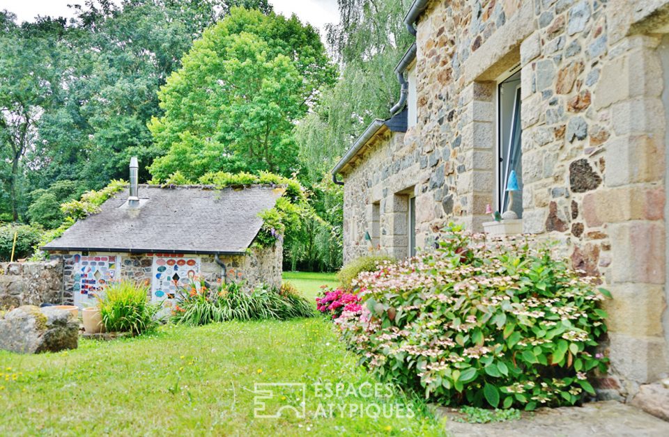 Longère bucolique à  Saint-Alban et son grand jardin