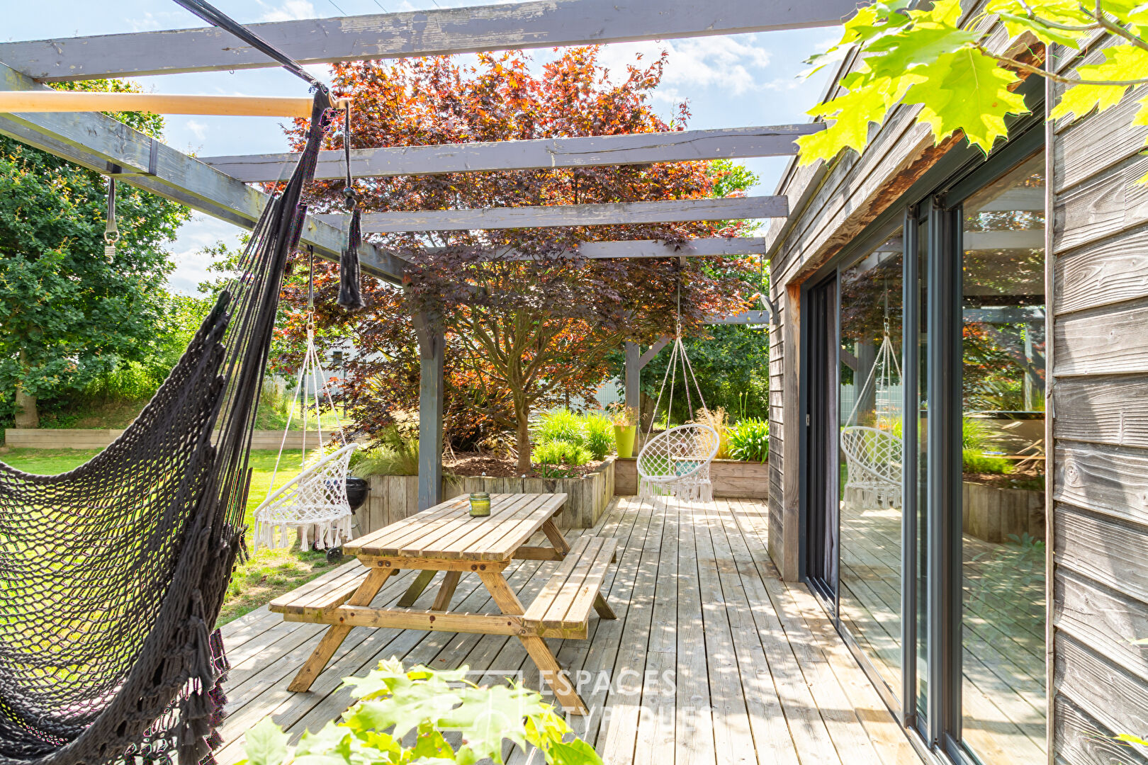 Maison bois dans la campagne de Bégard