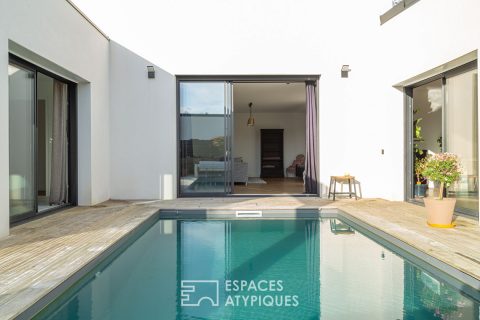 Belle contemporaine de plain-pied avec piscine à Ploeuc-sur-Lié