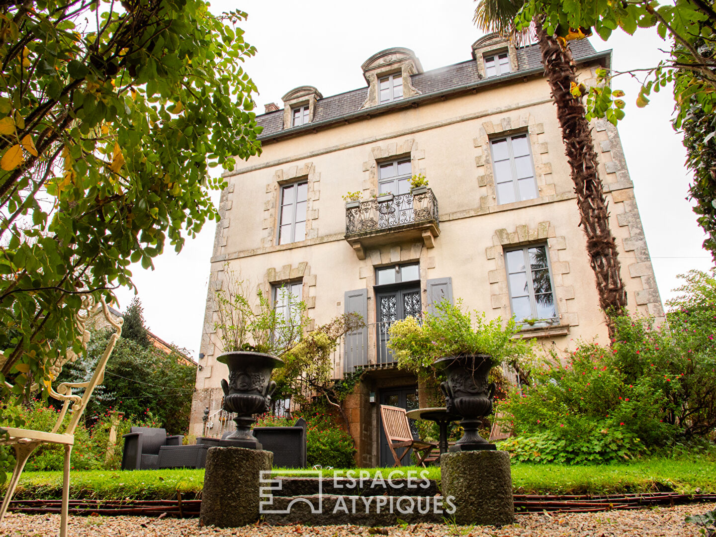 Magnifique villa de 1859 et son parc à Dinan