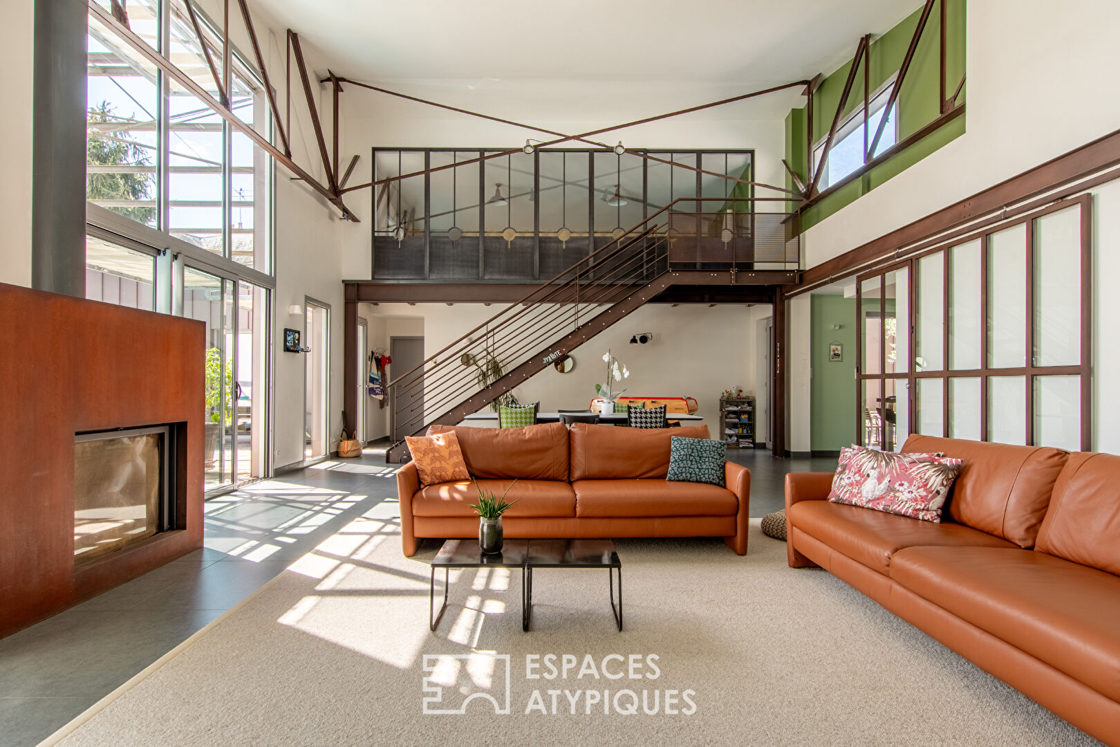 Loft d’architecte avec piscine