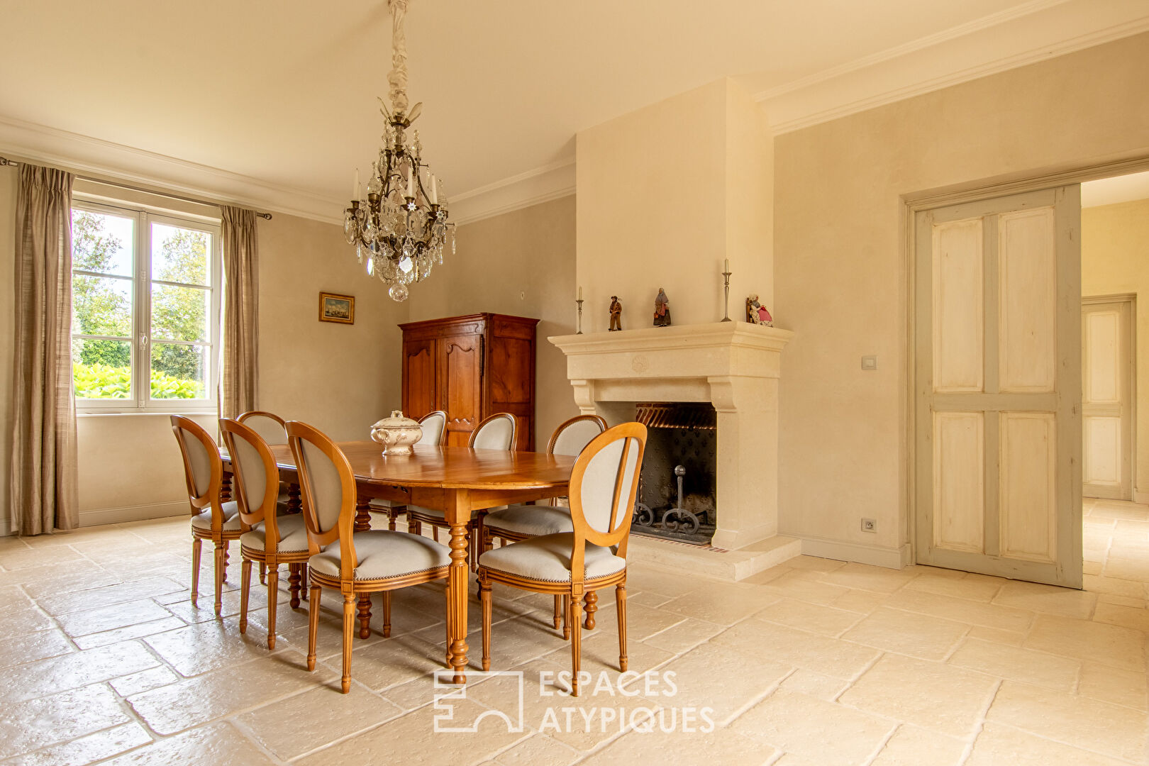 Beautiful Property in Pure Vendée Style