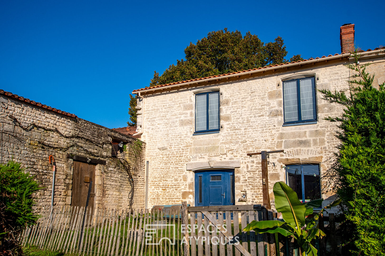 Bohemian house in the heart of a charming village