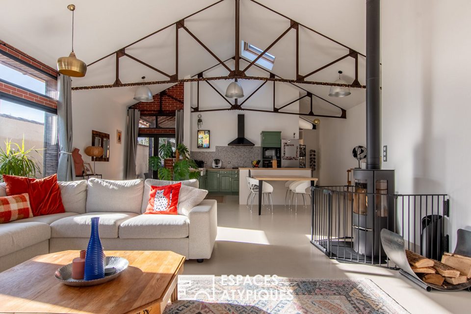 Superbe maison type loft et son patio