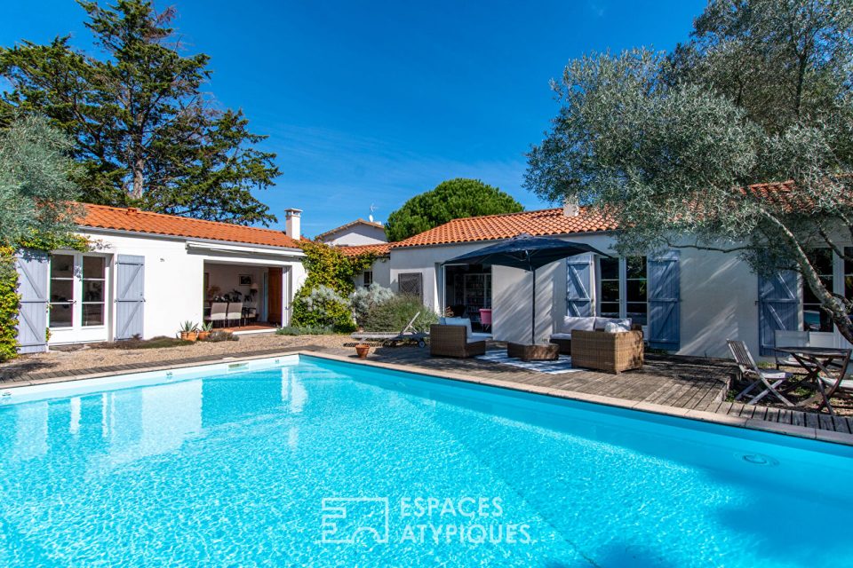 85340 LES SABLES D OLONNE - Villa de style rétais avec piscine - Réf. SA2061