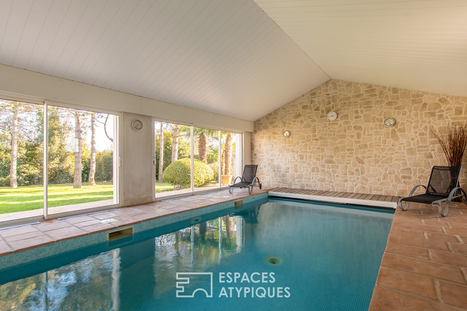 Architect’s house with garden and swimming pool near the ocean