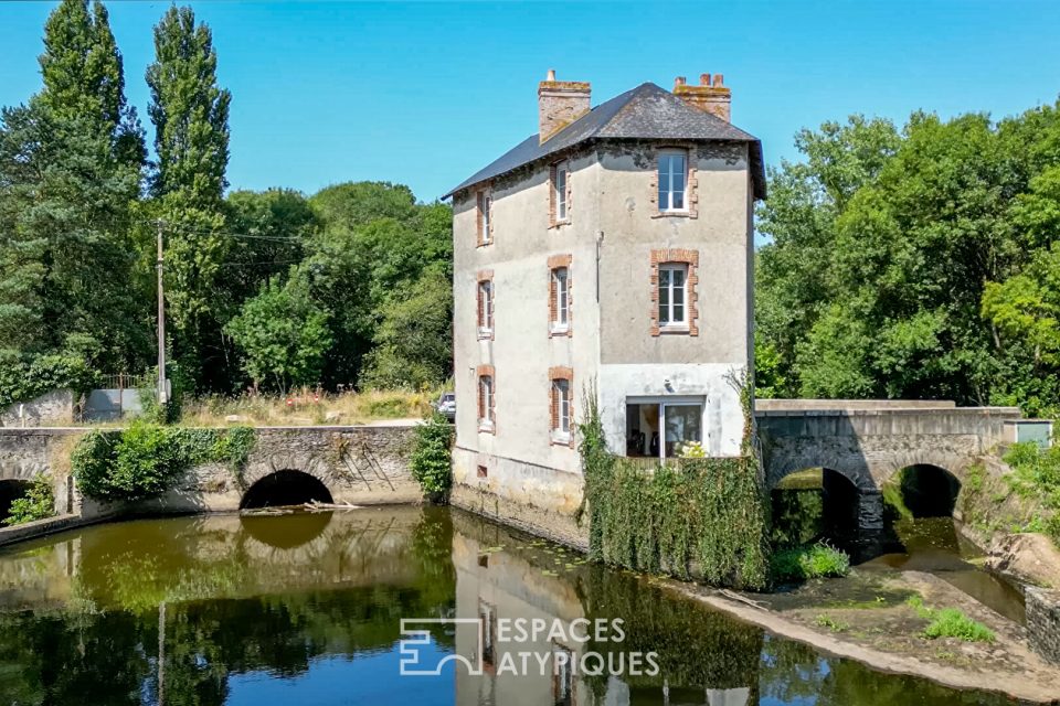 Ancien Moulin à eau du XVIIIe siècle