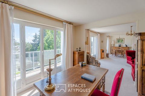 Top floor apartment in the heart of La Haie Vigné