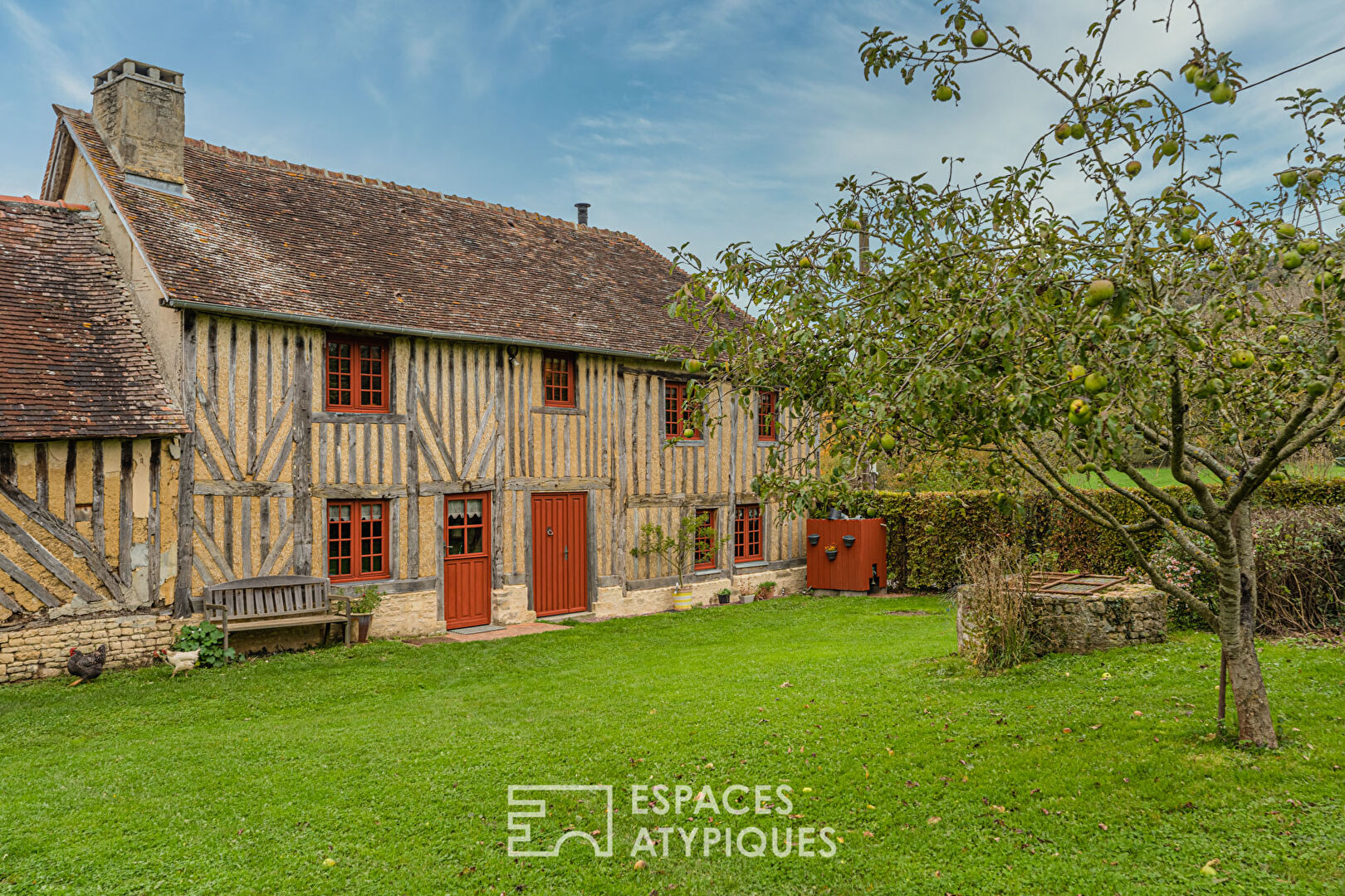 Maison Normande proche forêt avec herbage et boxes pour chevaux