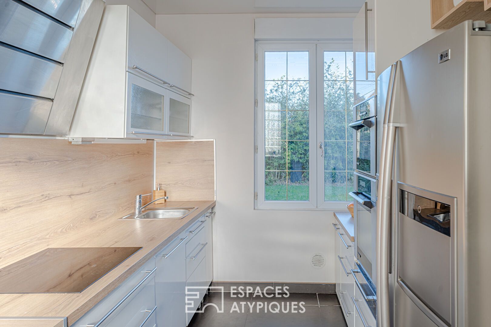 Maison en pierre rénovée avec goût