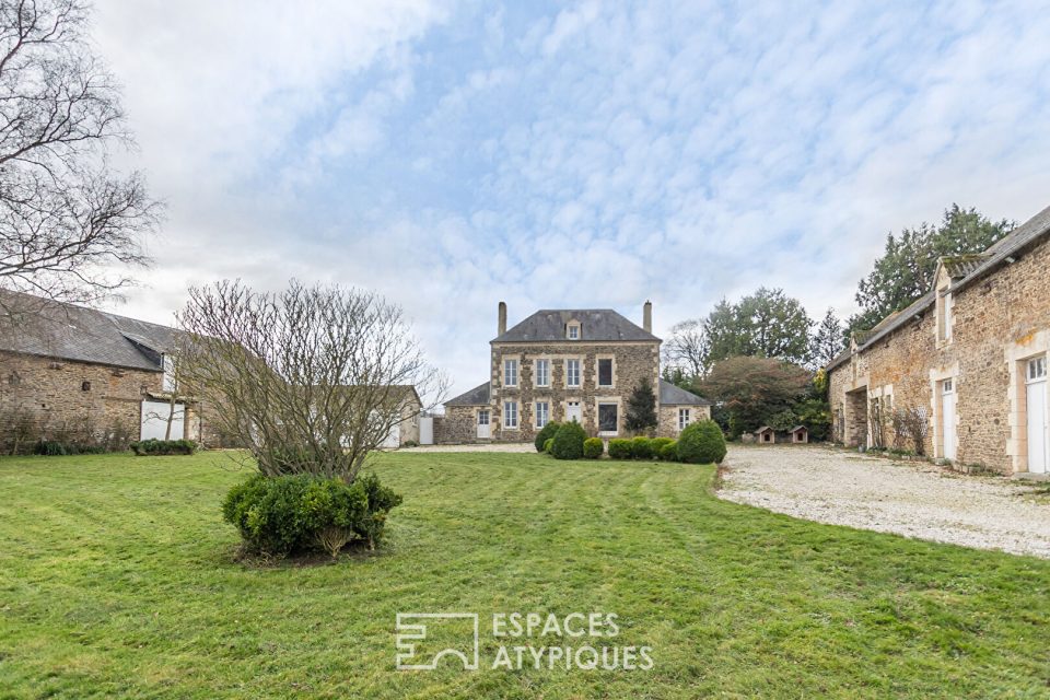 Maison de maître avec dépendances et manège à chevaux