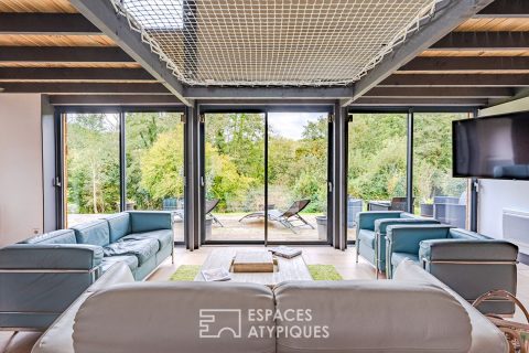 Maison d’Architecte ossature bois dans un écrin verdoyant