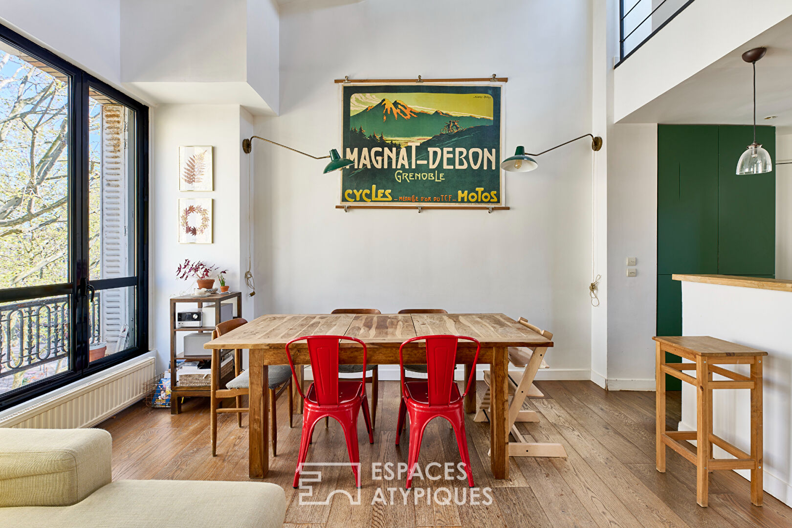 Top floor crossing – Grandes Carrières district