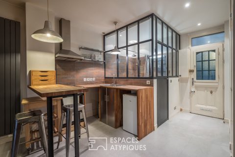 Mini loft spirit apartment renovated by architect
