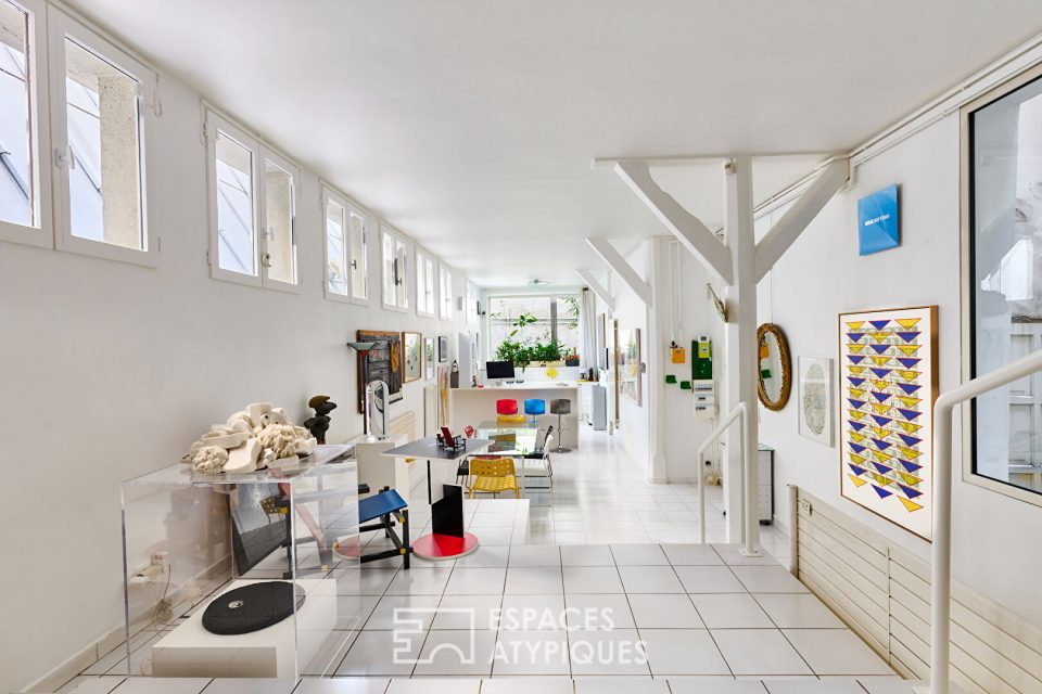 Loft au calme d'une cour à Montmartre