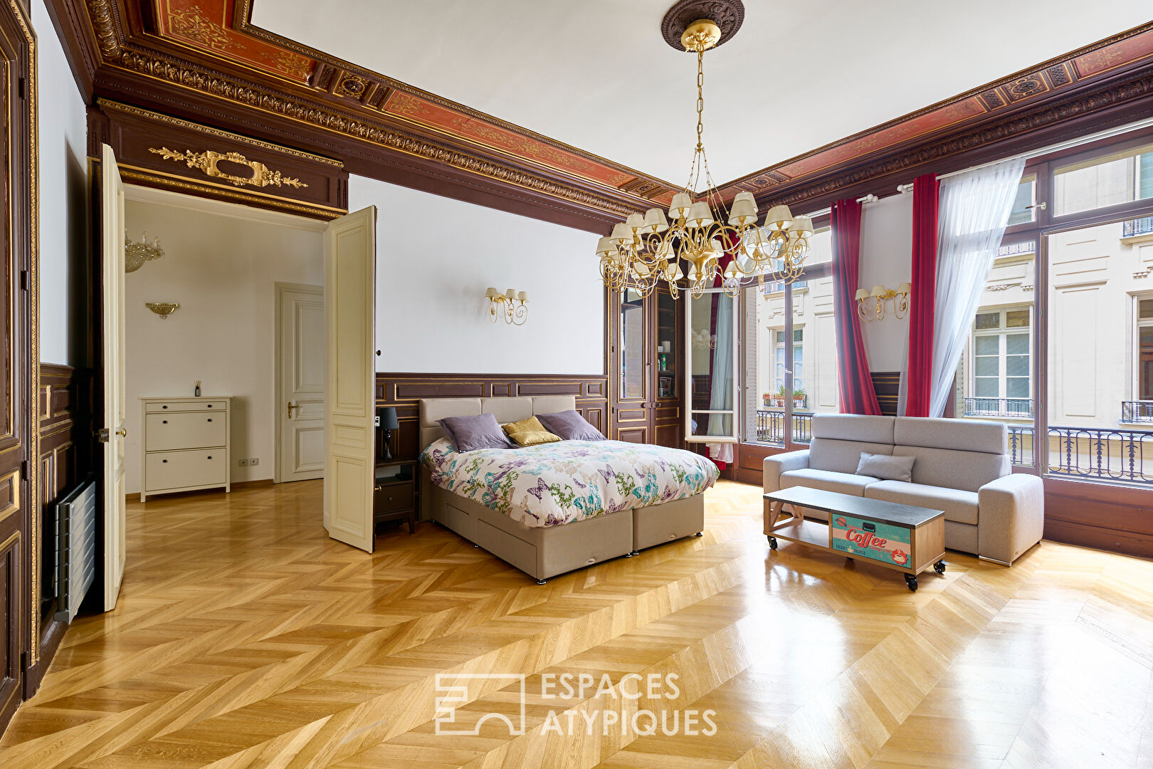 Haussmannian reception apartment – Monceau district