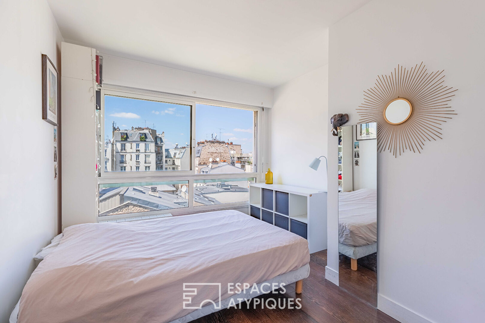 Penthouse with large terrace and views of Paris – Sacré Coeur