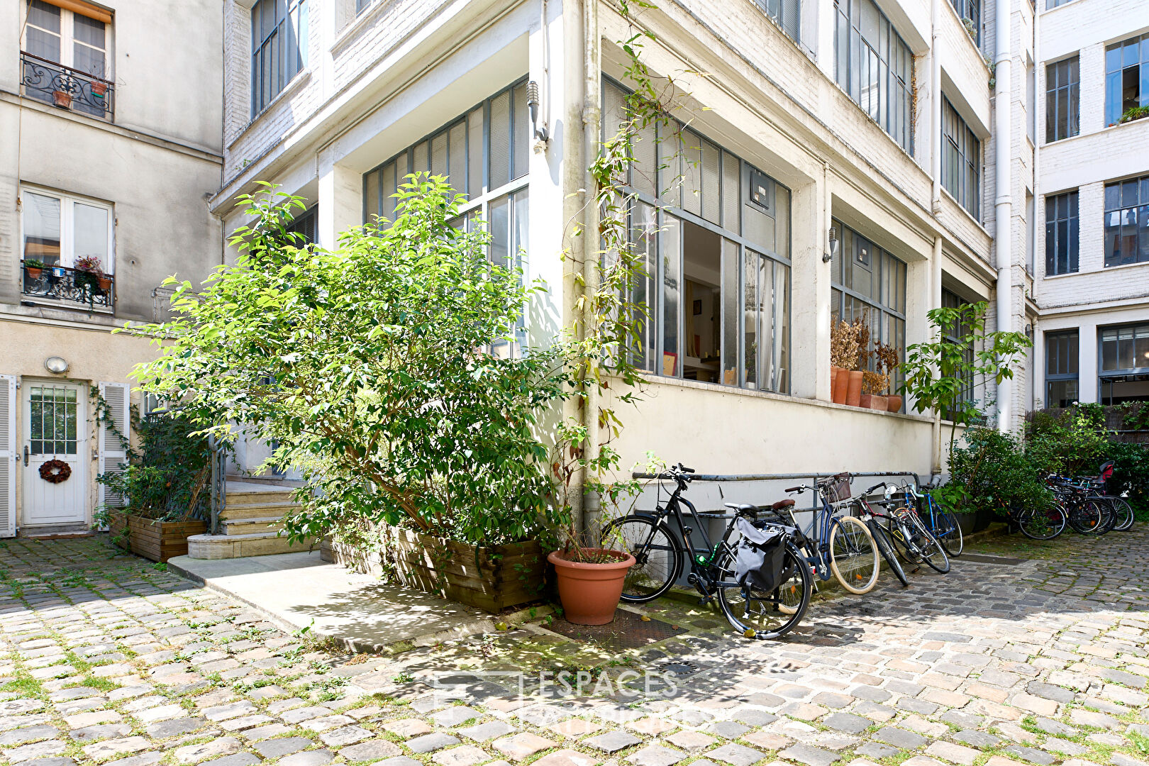 Loft rénové dans ancienne imprimerie proche Marché de l’Olive