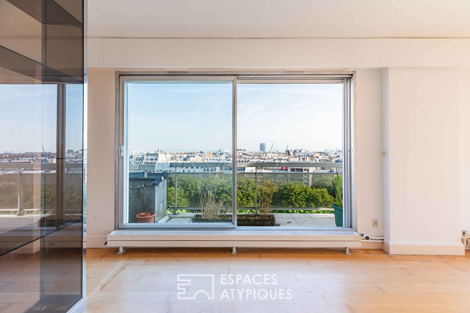 Double apartment to reinterpret with exteriors and panoramic view – Place du Trocadéro