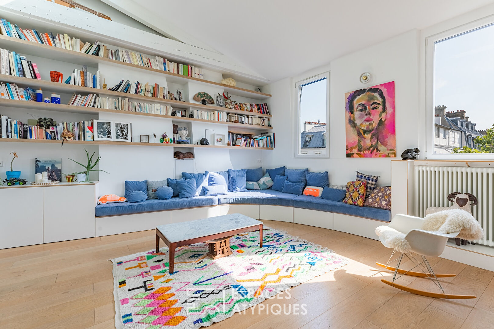 Duplex rénové en dernier étage – Epinettes-Batignolles