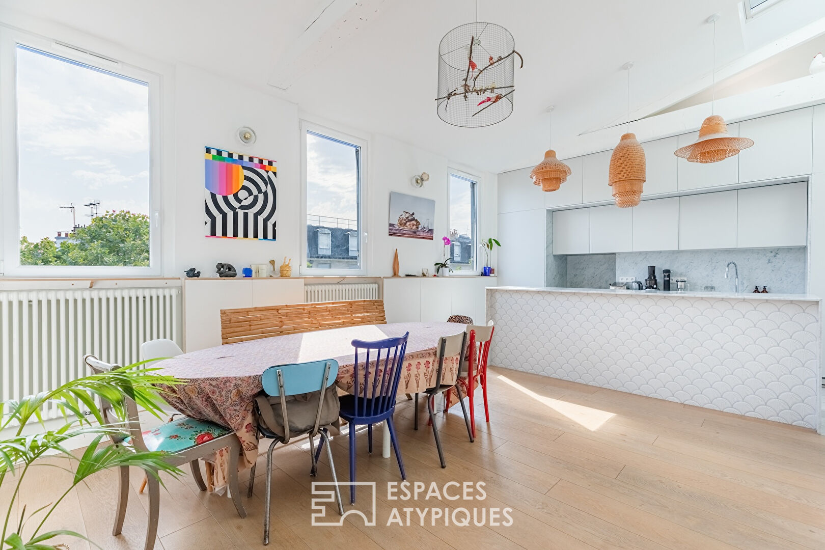 Duplex rénové en dernier étage – Epinettes-Batignolles