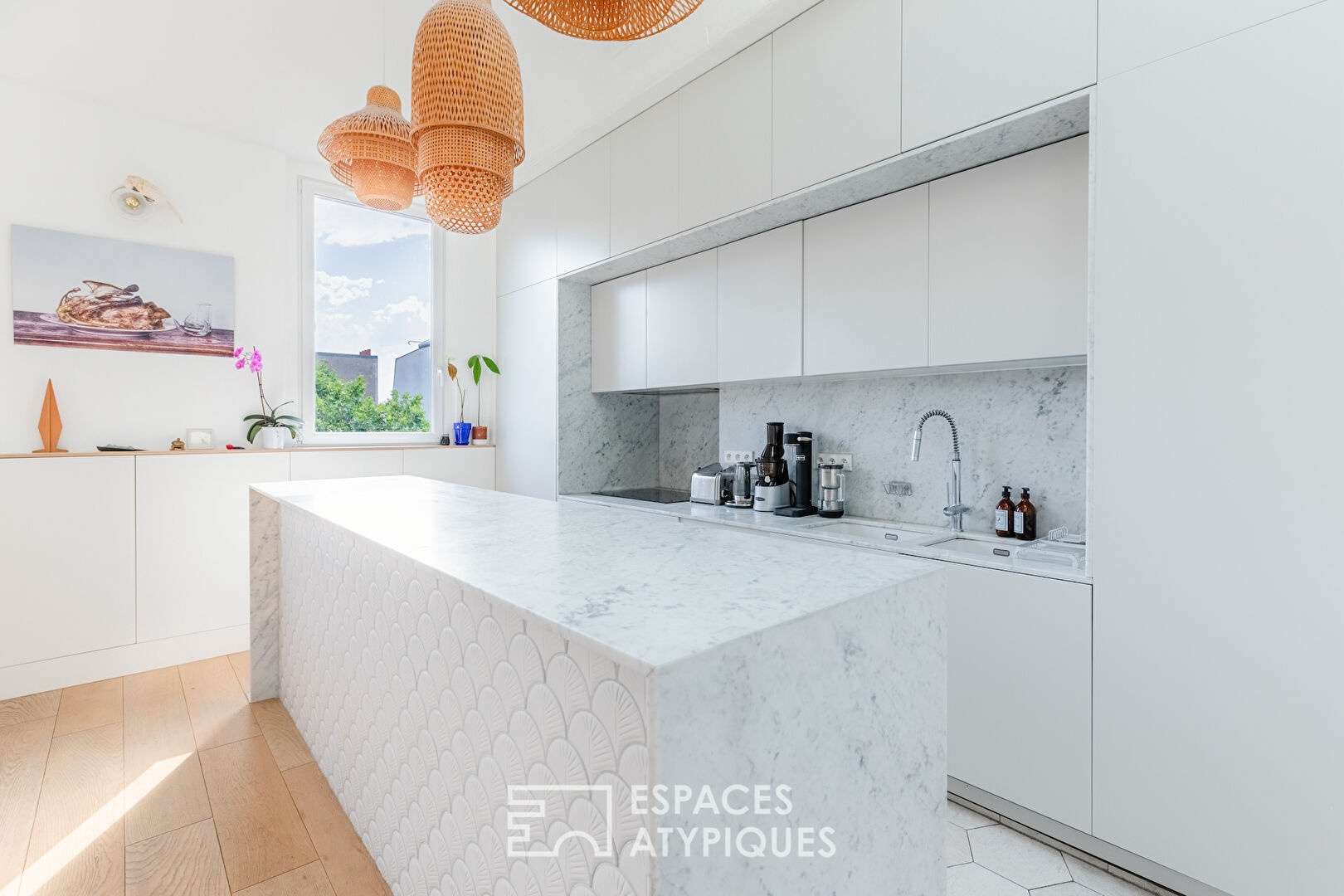 Renovated duplex on the top floor – Epinettes-Batignolles