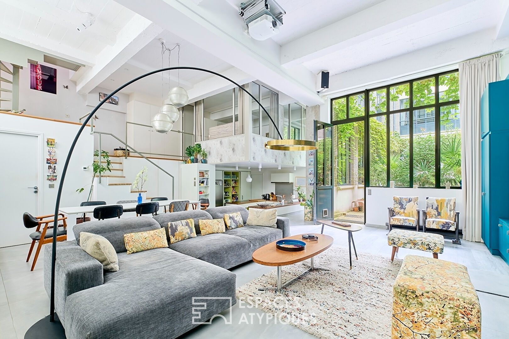 Loft en duplex avec terrasse aux Batignolles