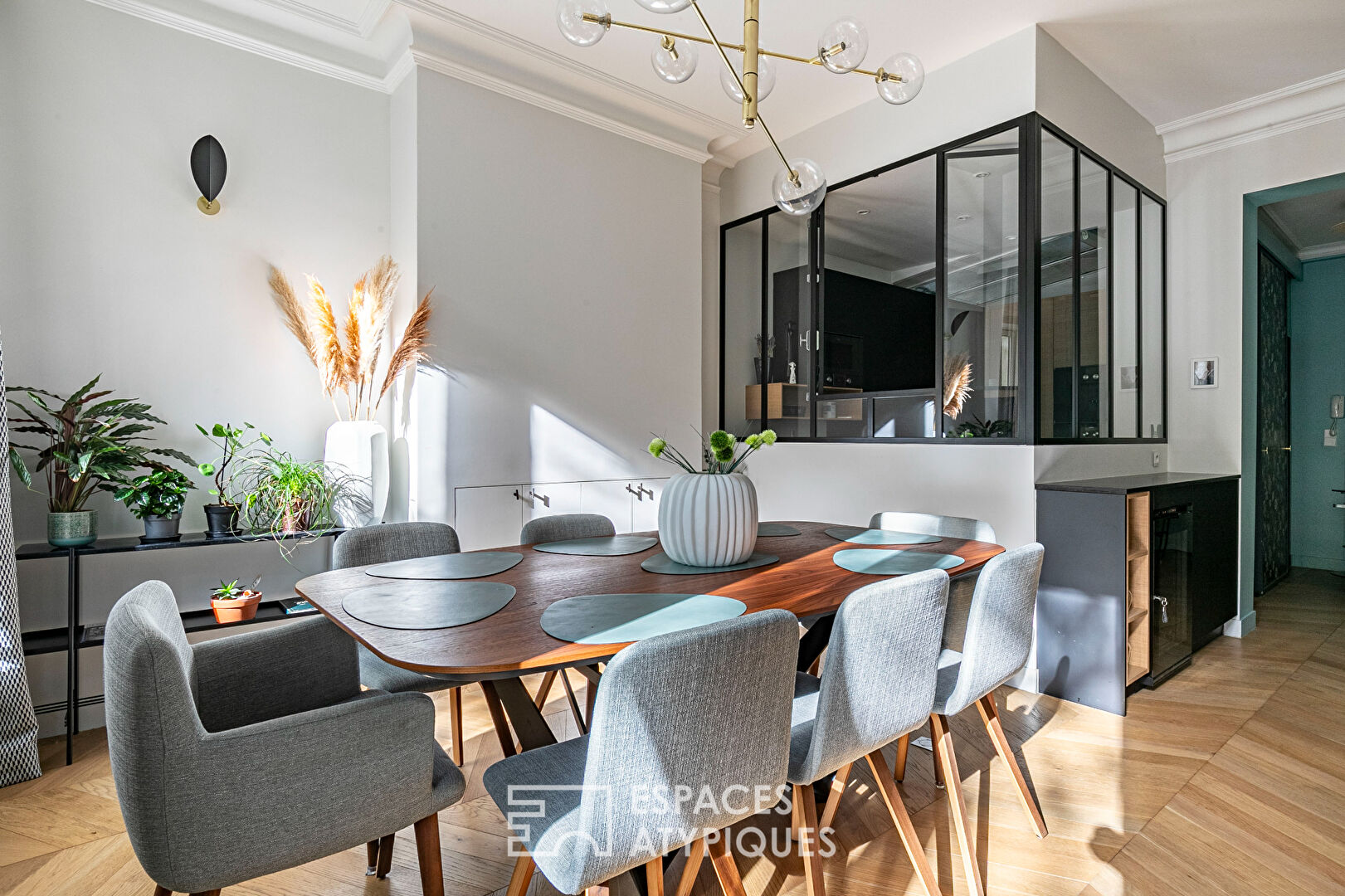 Apartment renovated by architect in Saint-Augustin